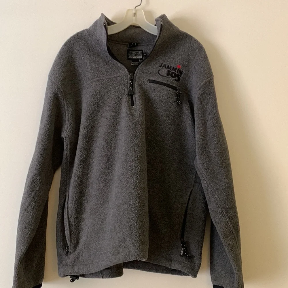 J. CREW. JCMG-MULTIGLISSE. Vintage fleece‎ jacket, 105 jammin logo. Gray